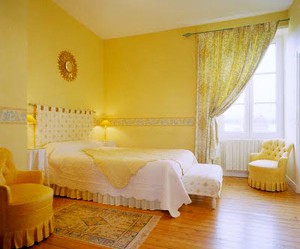 chambre deco jaune