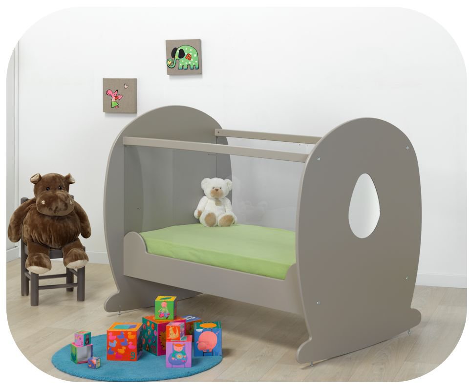 deco chambre bebe lutin