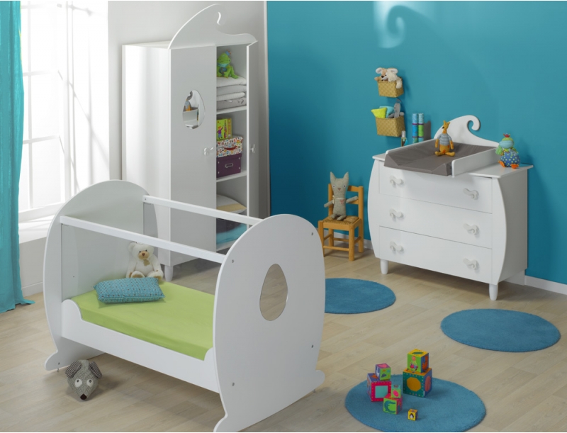 deco chambre bebe lutin