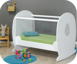 deco chambre bebe lutin