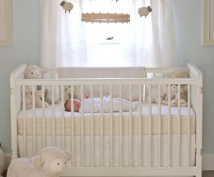 decoration chambre de bebe mouton