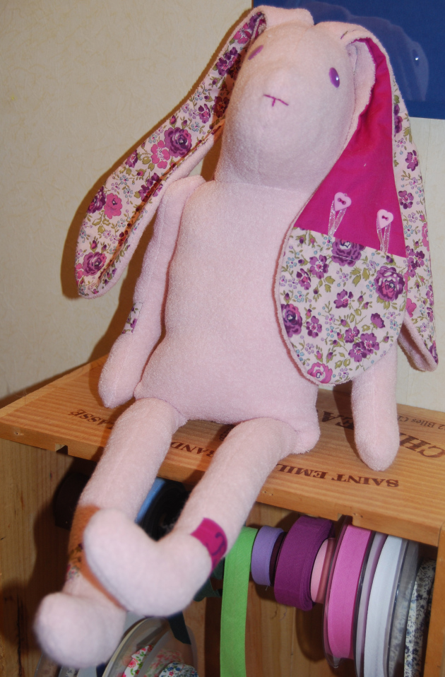 comment faire un doudou lapin en tissu