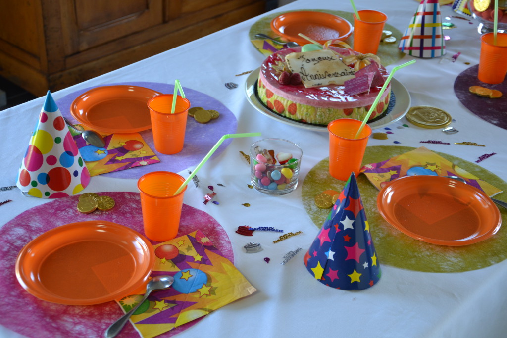 decoration table pour anniversaire bebe