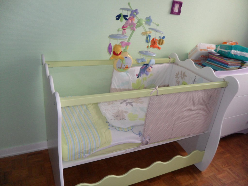 lit pour bebe sans barreaux