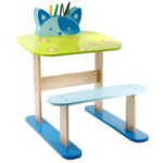 bureau petite fille 2 ans
