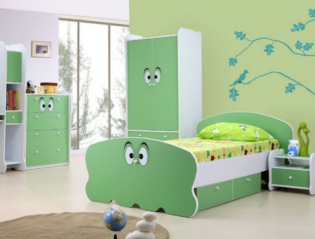 deco chambre bebe vert et blanc