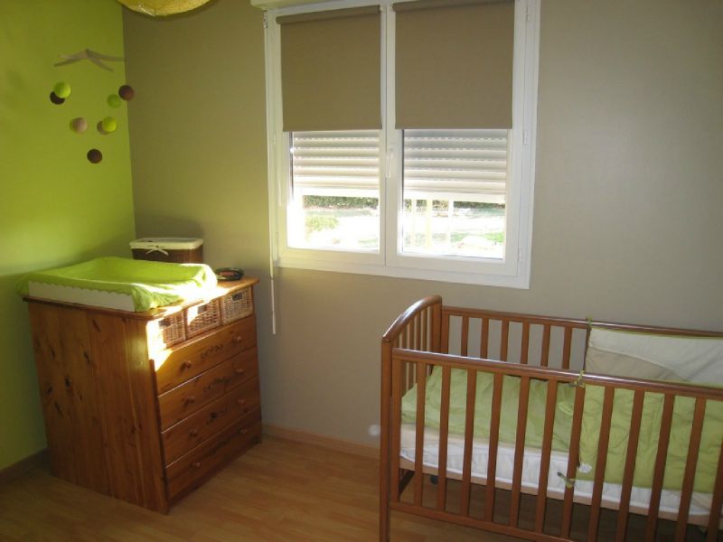 decoration chambre vert et taupe