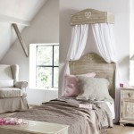 decoration chambre avec ciel de lit