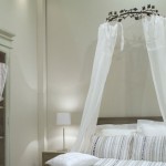decoration chambre avec ciel de lit