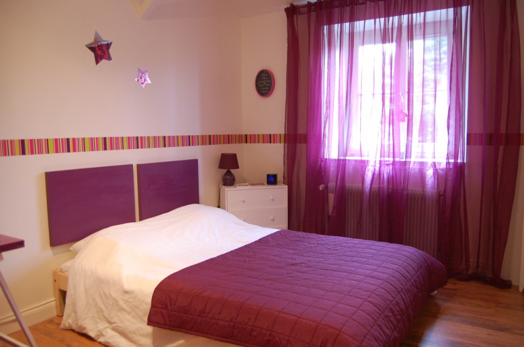 decoration chambre prune