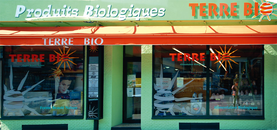 decoration vitrine magasin bio