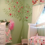 deco chambre bebe fille rose et vert