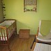 deco chambre bebe taupe et vert