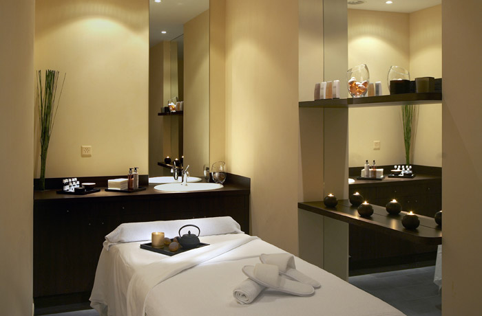 decoration chambre de massage