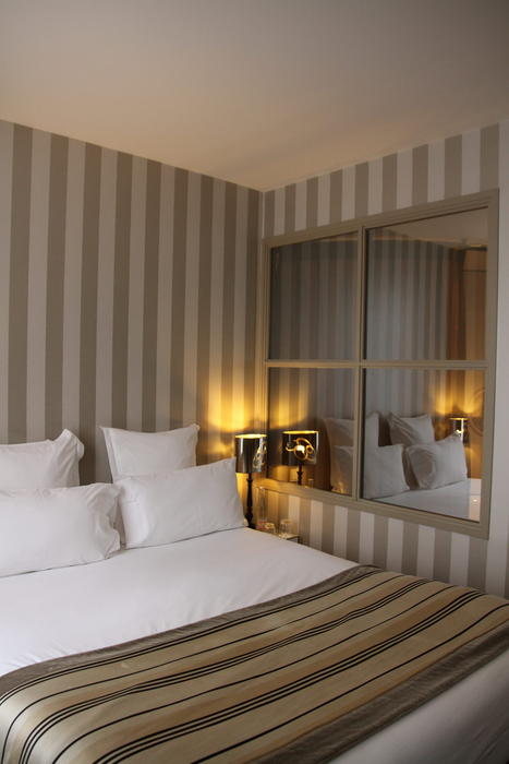 decoration chambre en papier peint