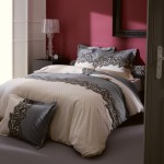 decoration draps lit