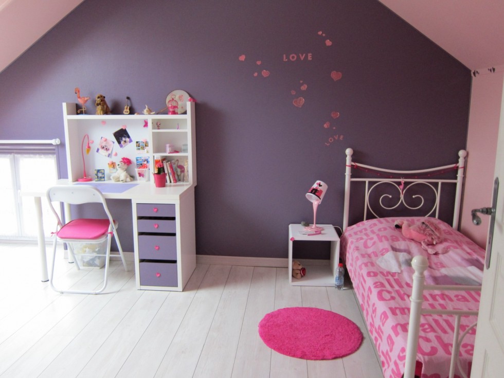 decoration chambre de fille rose