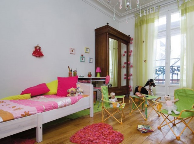 decoration chambre vert et rose
