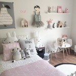deco chambre fille beige et rose