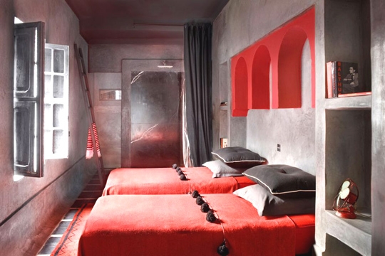 deco de chambre rouge et noir