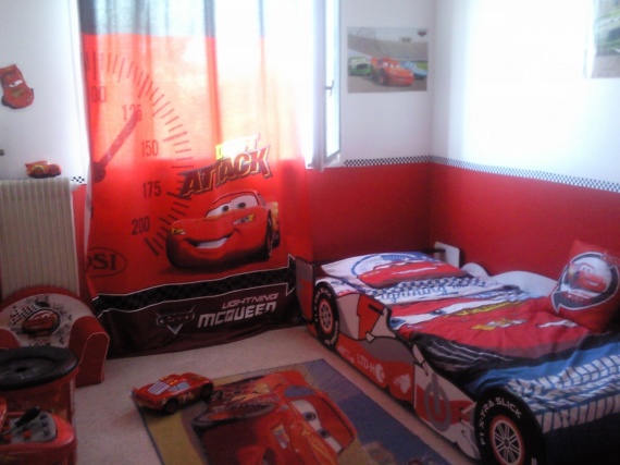 decoration chambre cars