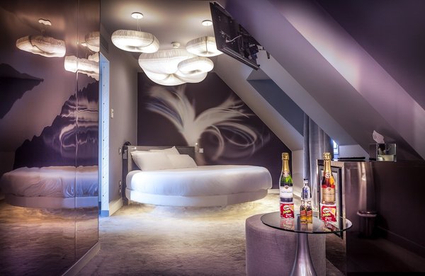 decoration chambre lit rond