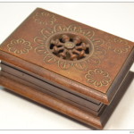 boite a bijoux ancienne en bois