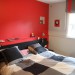 decoration chambre noir blanc rouge
