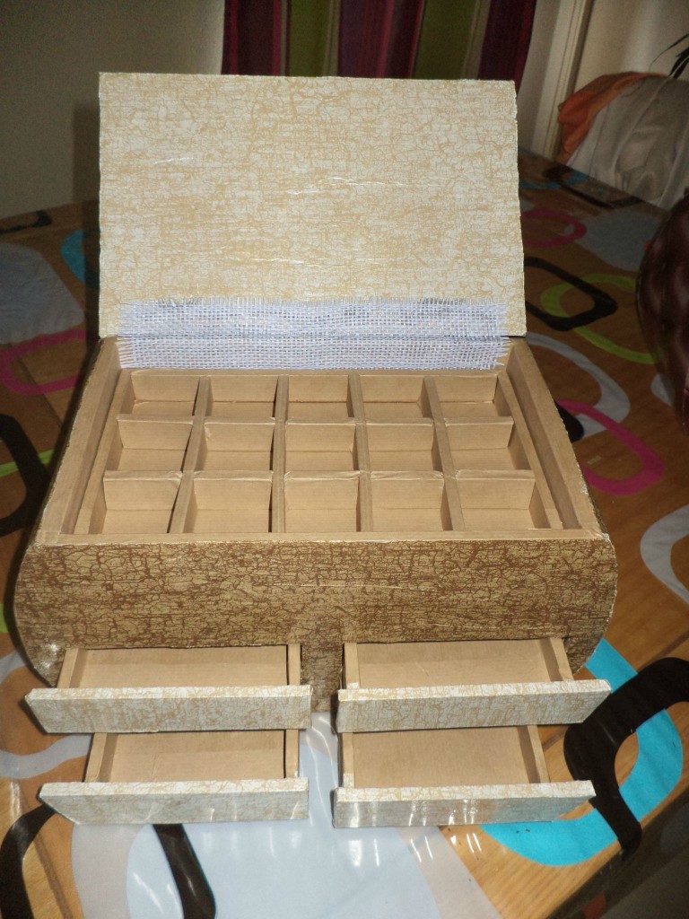 boite a bijoux en carton
