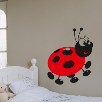 deco chambre bebe fille coccinelle