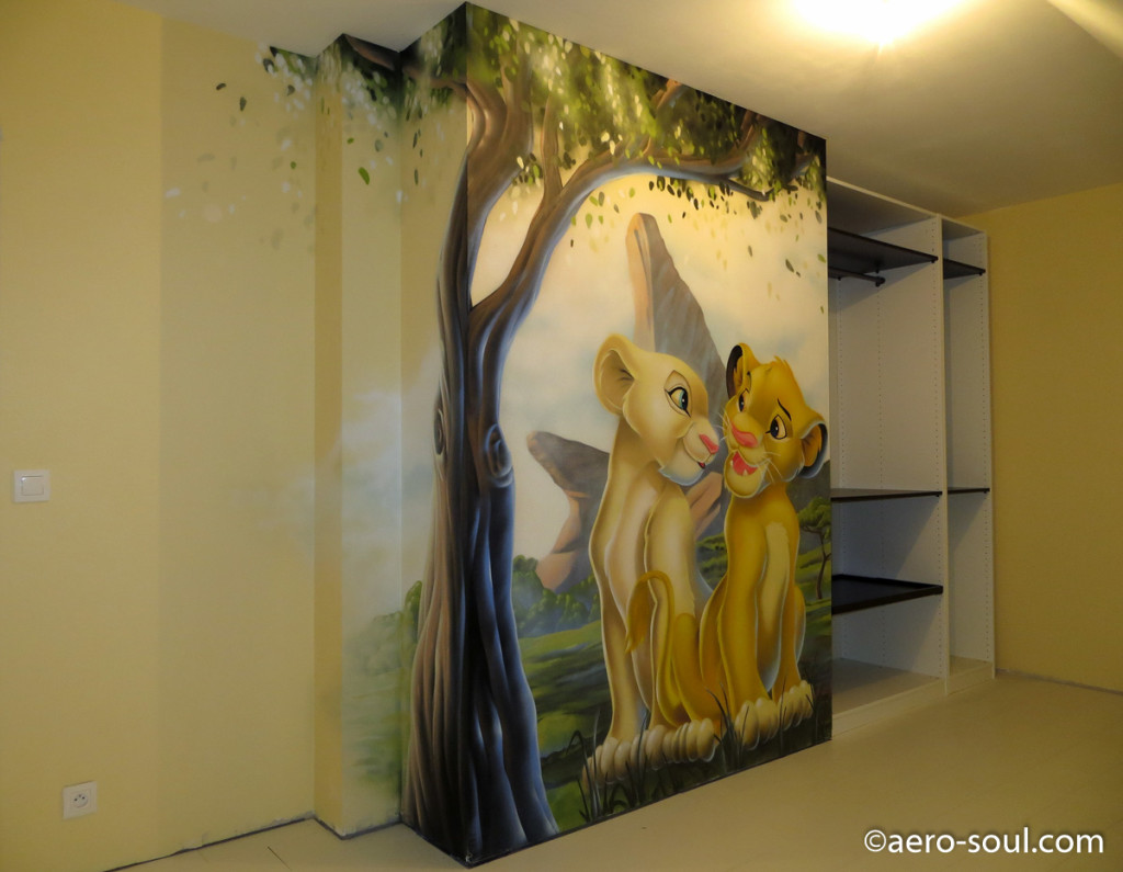 deco chambre bebe roi lion