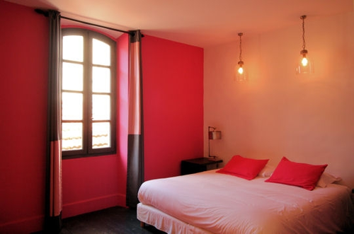 decoration chambre rose fuchsia