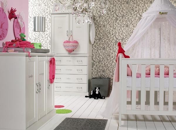 deco chambre fille baroque