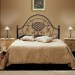 decoration chambre avec lit fer forge