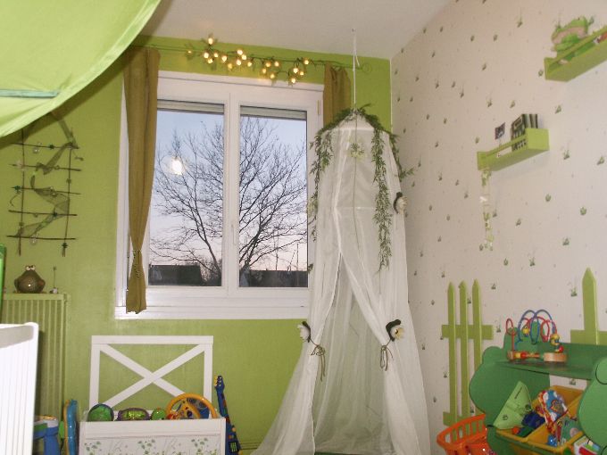 decoration chambre bebe grenouille