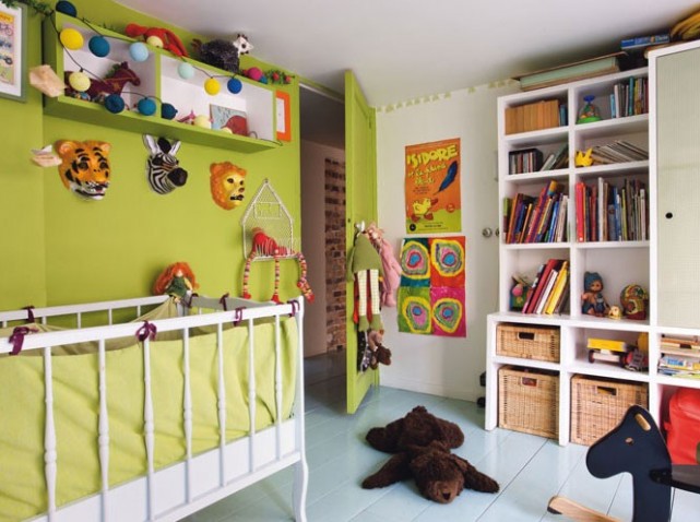 deco chambre bebe garcon vert