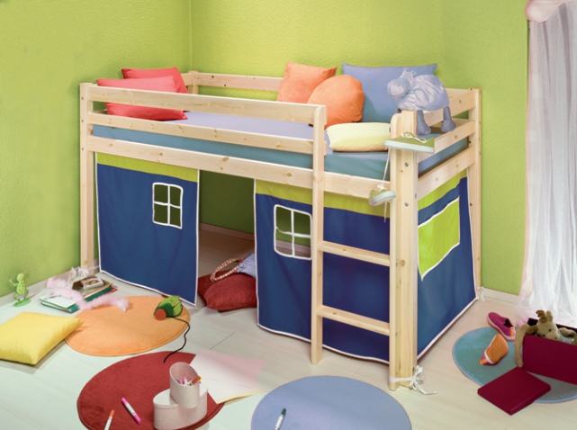 decoration chambre bebe jeux