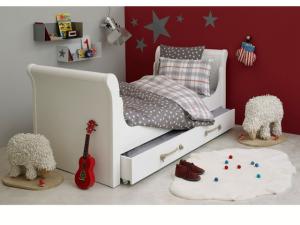 deco chambre garcon gris et rouge