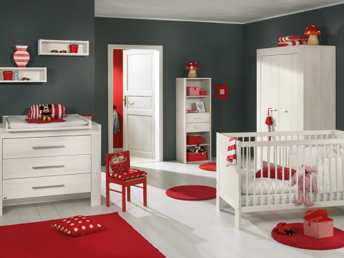 decoration chambre fille rouge