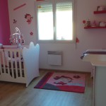 deco chambre bebe framboise