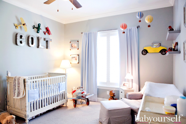 decoration chambre bebe avion