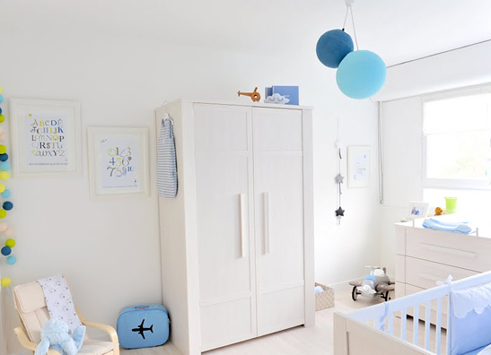 decoration chambre bebe avion