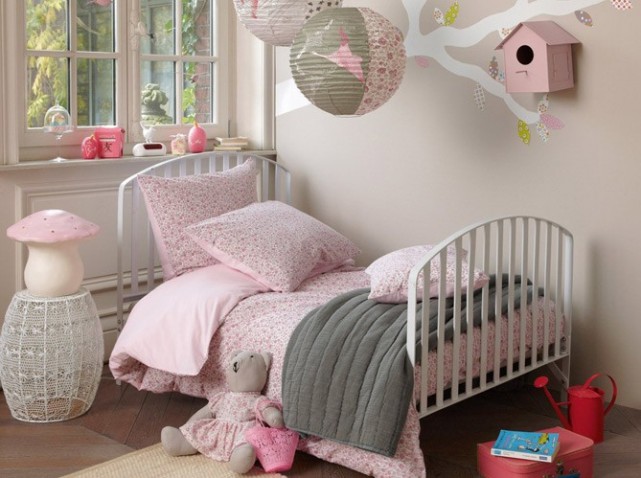 decoration chambre fille romantique