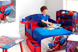 idee deco chambre garcon spiderman
