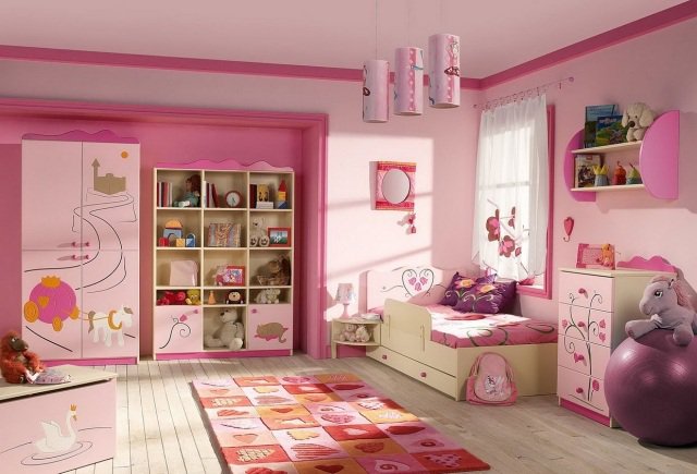 deco chambre fille originale