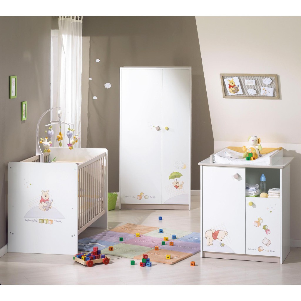 decoration chambre bebe winnie pooh
