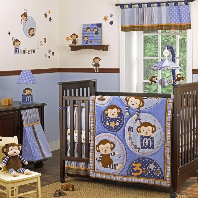 decoration chambre de bebe singe