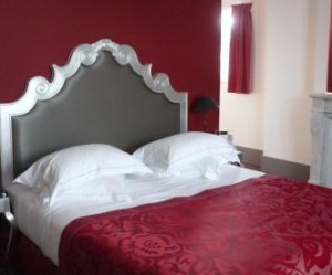 decoration lit hotel