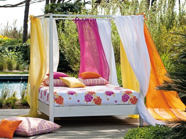 decoration pour lit baldaquin