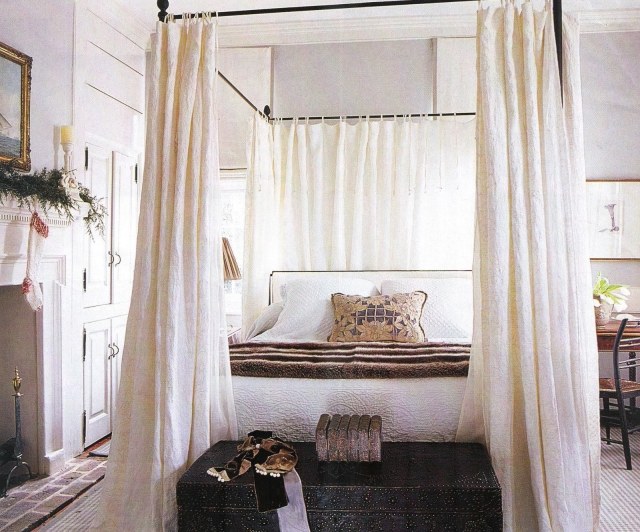 decoration pour lit baldaquin